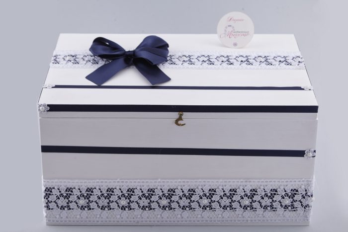 комплект, кръщене, църква,кутия, дървена, дрехи