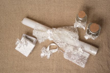 комплект,кръщелен, църква, олио , свещ, мед