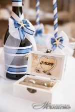 сватбени халки, дървена кутия за халки, поставка за халки, инициали и дата