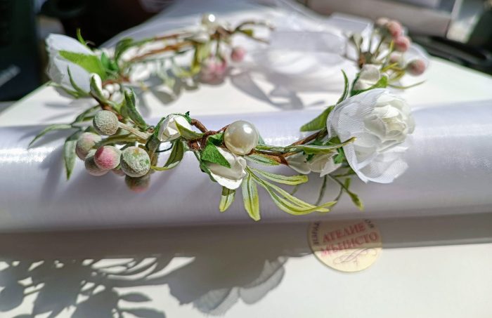 Венец  Лора - Image 1