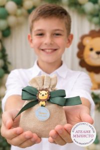 бонбониера с лъвче, бонбониера за кръщене , подаръци за гостите за кръщенето